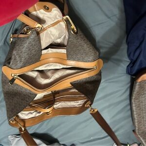 Micheal Kors hobo bag brown